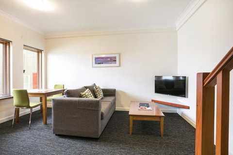 Nightcap At The Ship Inn - Accommodation Yamba 28