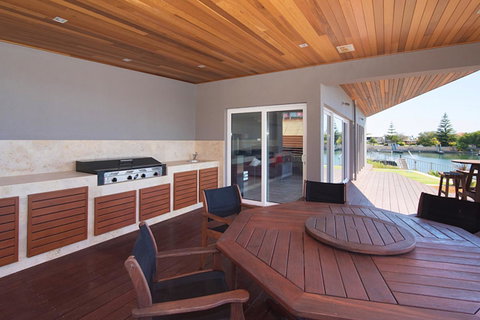Oceans Edge - Busselton - Accommodation Yamba 3