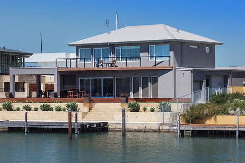 Oceans Edge - Busselton - Accommodation Yamba 0