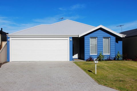 The Beach House - Accommodation Yamba 0