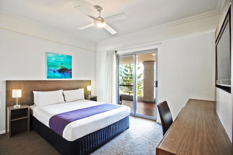 Cottesloe Beach Hotel - Accommodation Yamba 4