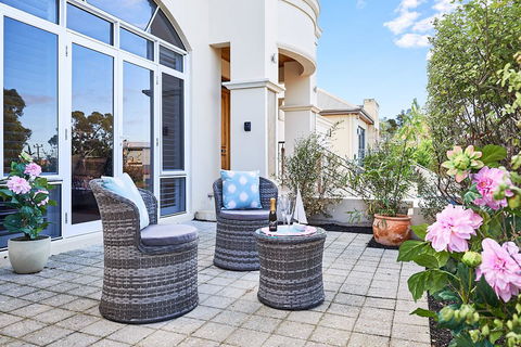 Sorrento Beach Manor - Accommodation Yamba 1