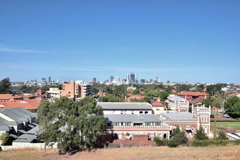 Lawley Luxury Views - Perth City, Swan River - Accommodation Yamba 31