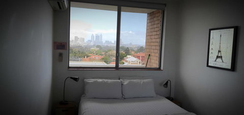 Lawley Luxury Views - Perth City, Swan River - Accommodation Yamba 15
