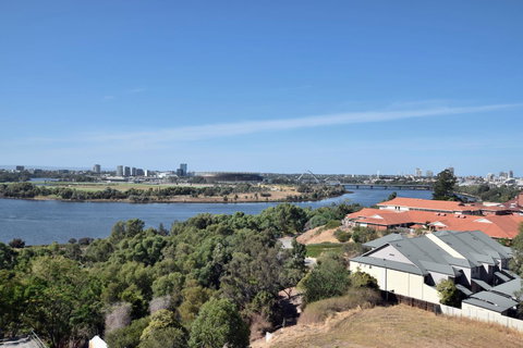 Lawley Luxury Views - Perth City, Swan River - Accommodation Yamba 34