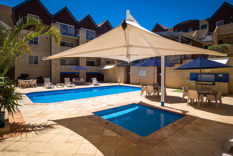 Hillarys Harbour Resort - Accommodation Yamba 2