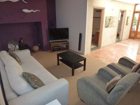 The Russell House - Accommodation Yamba 6