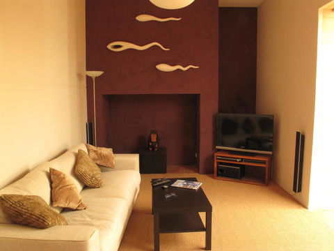 The Russell House - Accommodation Yamba 7