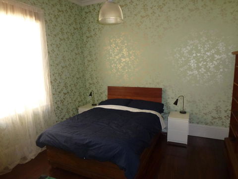 The Russell House - Accommodation Yamba 11