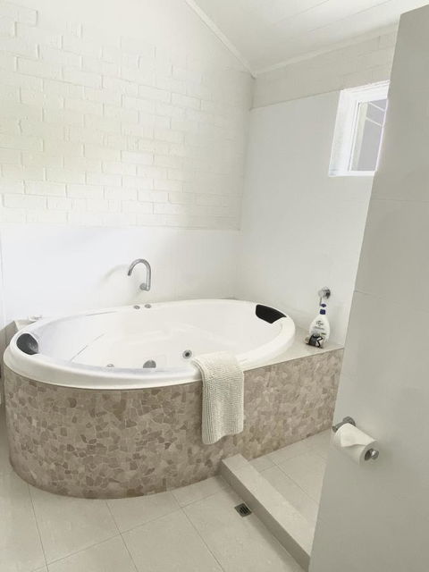 Whitesands Holiday Villas - Accommodation Yamba 5