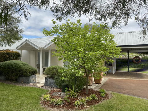 Whitesands Holiday Villas - Accommodation Yamba 1