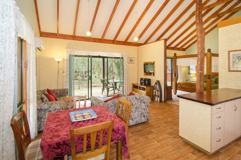 Yelverton Brook Conservation Sanctuary - Accommodation Yamba 32