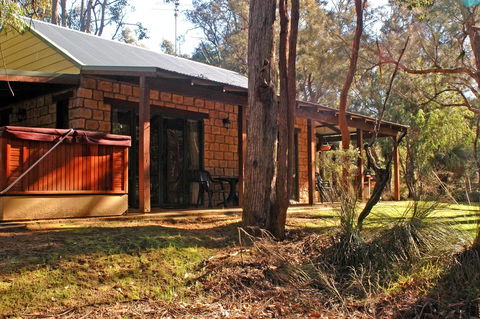 Yelverton Brook Conservation Sanctuary - Accommodation Yamba 8