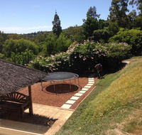 Bright  Beautiful Home On The Hills - Accommodation Yamba