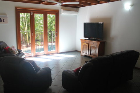 Beach House On Fox - Accommodation Yamba 13