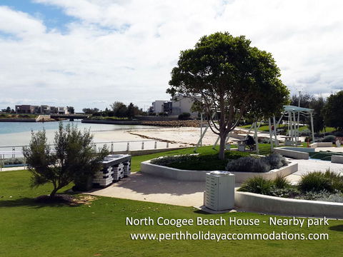 North Coogee Beach House - Accommodation Yamba 5