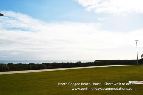 North Coogee Beach House - Accommodation Yamba 9
