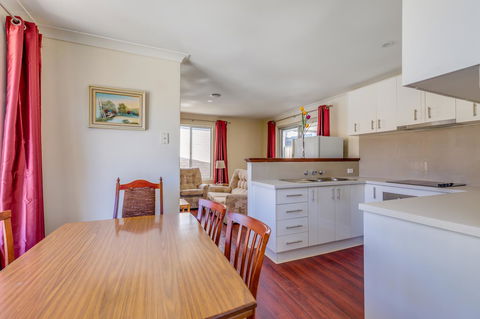 Brilliant, Neat, Convenient, Family-friendly House - Accommodation Yamba 3