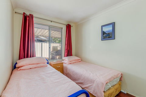 Brilliant, Neat, Convenient, Family-friendly House - Accommodation Yamba 9