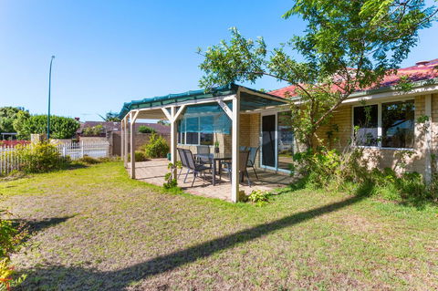 Como South Perth Villa - Accommodation Yamba 22
