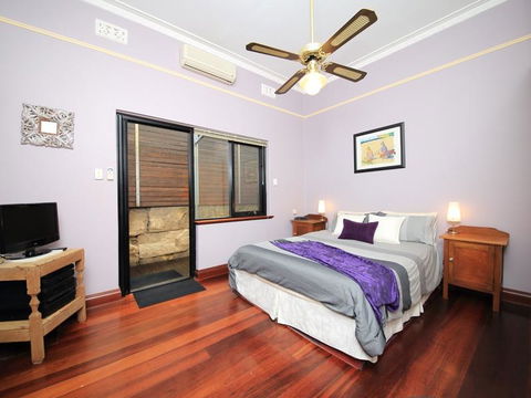 Dawson Accommodation - Accommodation Yamba 3