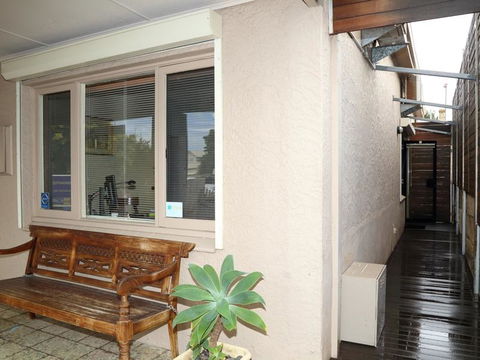 Dawson Accommodation - Accommodation Yamba 8