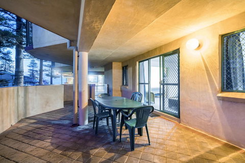 Cottesloe Beach Chalets - Accommodation Yamba 39