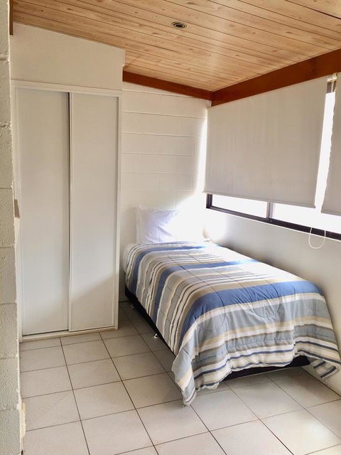 Cottesloe Beach Chalets - Accommodation Yamba 18