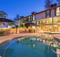 Cottesloe Beach Chalets - Accommodation Yamba