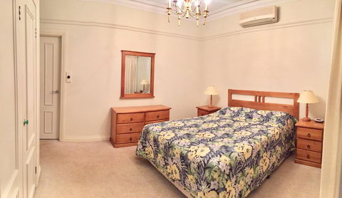 Cottesloe Beach Chalets - Accommodation Yamba 5