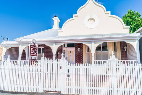 South Beach Bed & Breakfast - Accommodation Yamba 0