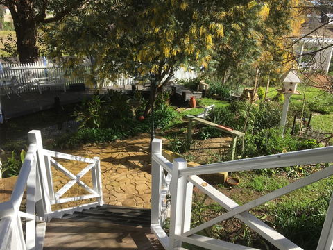 Applegate Lane Chalet - Accommodation Yamba 18