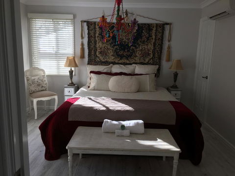 Applegate Lane Chalet - Accommodation Yamba 7