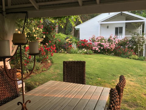 Applegate Lane Chalet - Accommodation Yamba 19