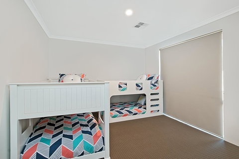 Into The Blue - Accommodation Yamba 9