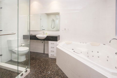 12/26 Yallingup Beach Road - Accommodation Yamba 5