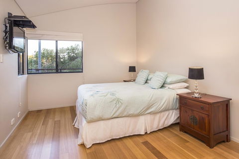 12/26 Yallingup Beach Road - Accommodation Yamba 4