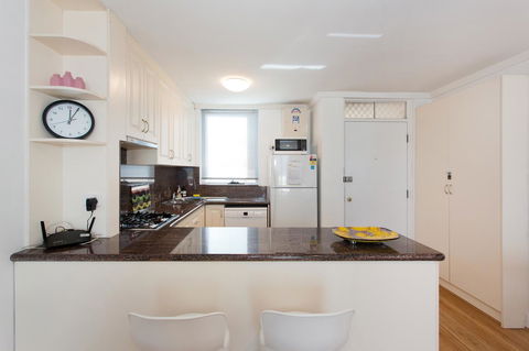 Ocean Breeze Apartment - Accommodation Yamba 11
