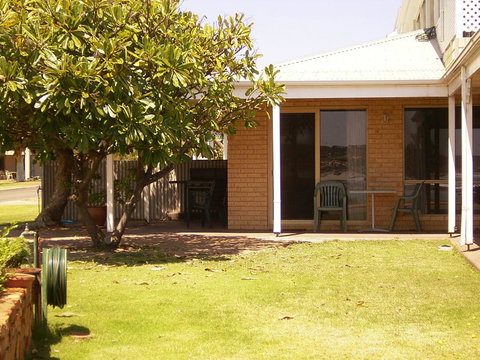 Kalbarri Riverfront Unit - Accommodation Yamba 14