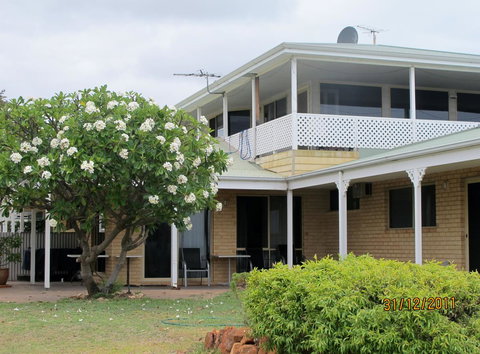 Kalbarri Riverfront Unit - Accommodation Yamba 2