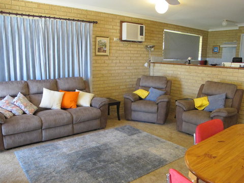 Kalbarri Riverfront Unit - Accommodation Yamba 17