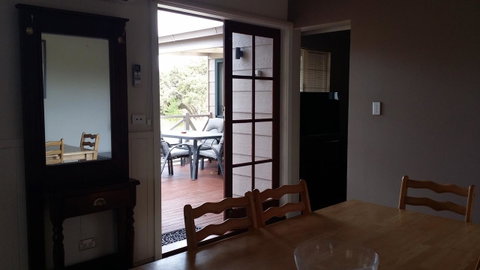 Chalets On Frenchman - Accommodation Yamba 5