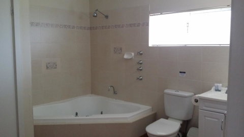 Chalets On Frenchman - Accommodation Yamba 17