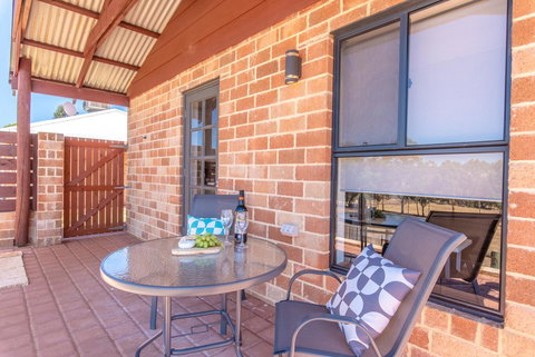 'Bindoon Valley Escape' Cottage - Accommodation Yamba 6