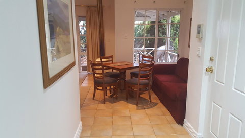 Two Sisters Chalets - Accommodation Yamba 4