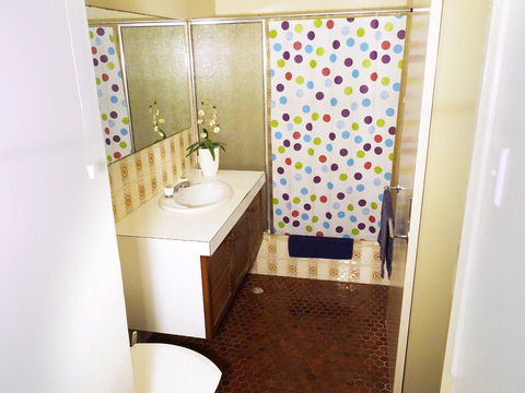 Scarborough & Absolutely Beachfront - Accommodation Yamba 9