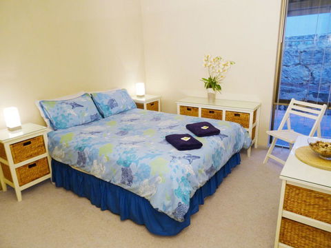 Scarborough & Absolutely Beachfront - Accommodation Yamba 13