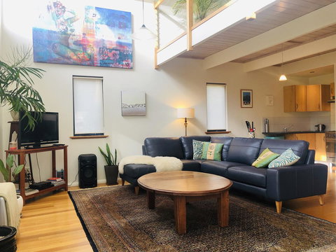 Zephyr Studio - Accommodation Yamba 0