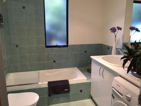 Zephyr Studio - Accommodation Yamba 19