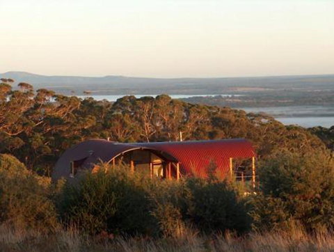 Tennessee Hill Chalets - Accommodation Yamba 6